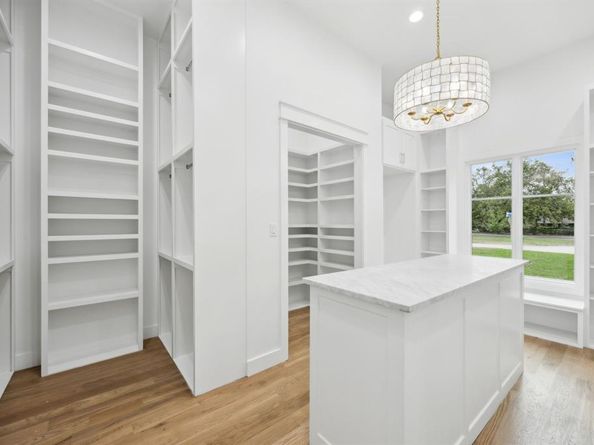 200  Valley View Drive N, Colleyville Texas 76034