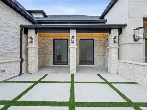 200  Valley View Drive N, Colleyville Texas 76034