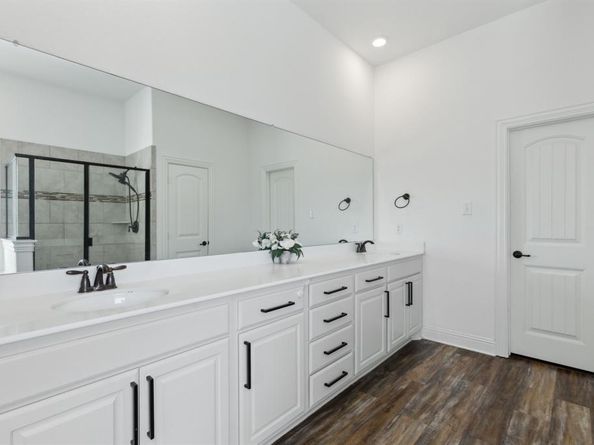 1011  Richmond Drive , Rockwall Texas 75087