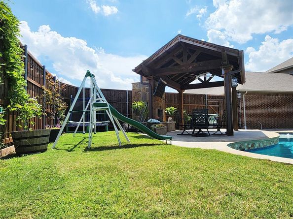 1011  Richmond Drive , Rockwall Texas 75087
