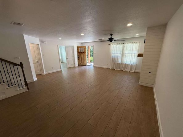 2158  Morning Glory Avenue , Fort Worth Texas 76111