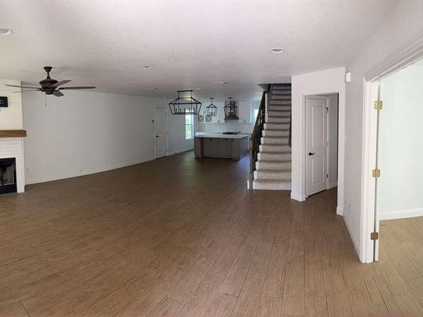 2158  Morning Glory Avenue , Fort Worth Texas 76111