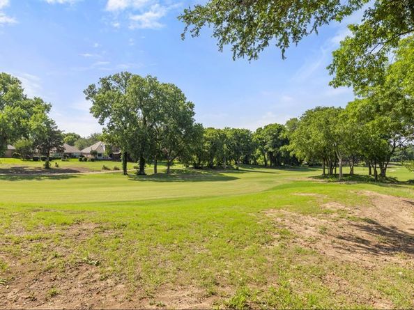 813  Palm Desert Drive , Garland Texas 75044