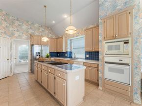 813  Palm Desert Drive , Garland Texas 75044