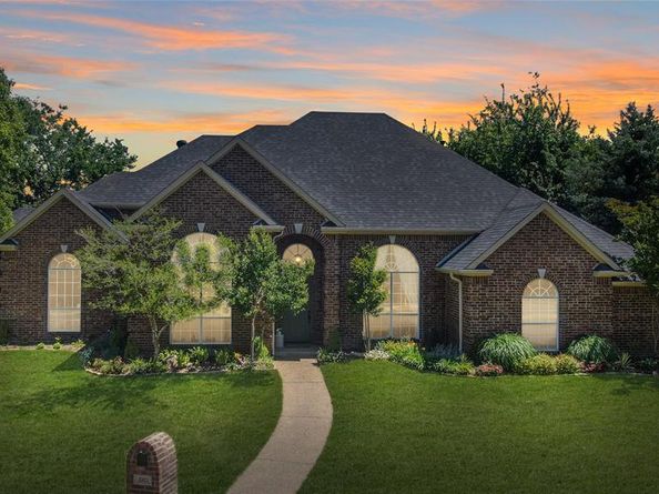 2823  Roundrock  , McKinney Texas 75072