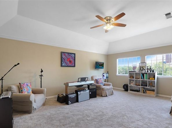 2823  Roundrock  , McKinney Texas 75072