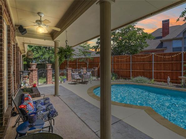 2823  Roundrock  , McKinney Texas 75072