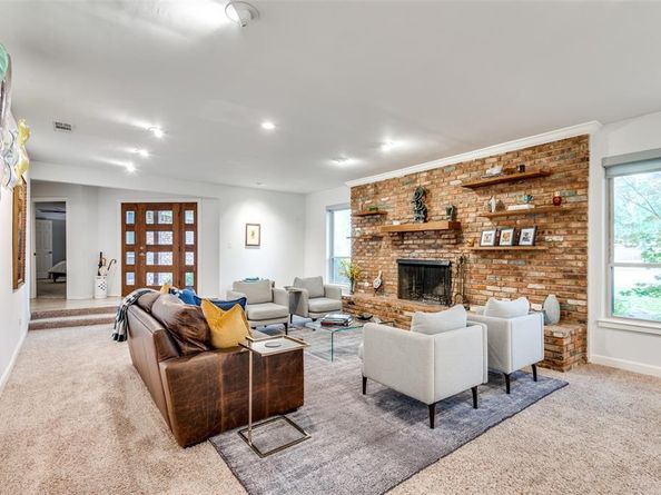 109  Tuscany Court , Irving Texas 75062