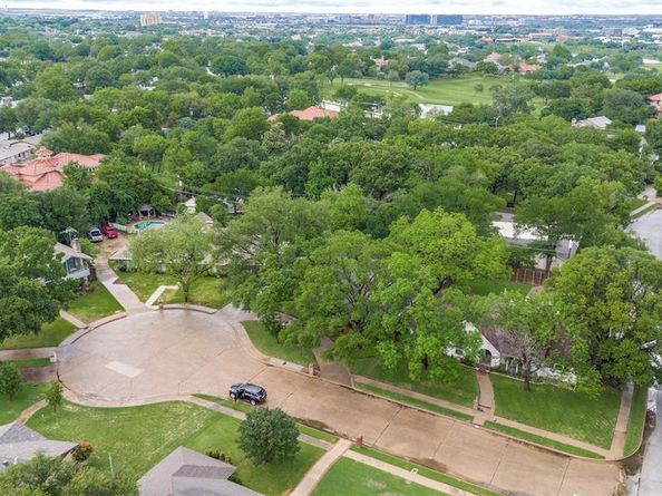 109  Tuscany Court , Irving Texas 75062