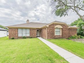 1538  Sunswept Terrace , Lewisville Texas 75077