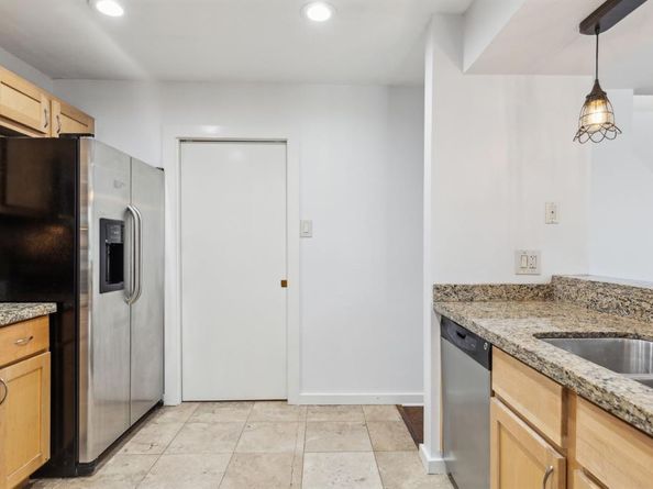 4777  Cedar Springs Road  6N, Dallas Texas 75219