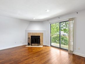 4777  Cedar Springs Road  6N, Dallas Texas 75219
