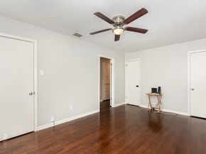 2517  Blanton Street , Dallas Texas 75227
