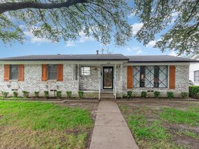 2517  Blanton Street , Dallas Texas 75227