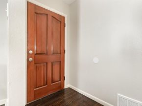 2517  Blanton Street , Dallas Texas 75227