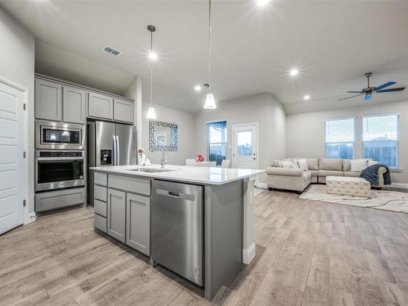 2100  Blackcap Street , Denton Texas 76205