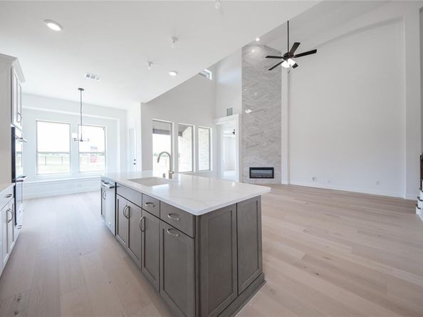 2719  Triumph Court , Heath Texas 75032