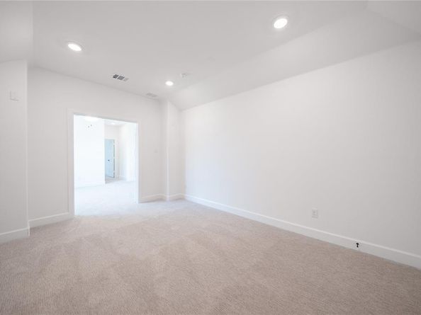 2719  Triumph Court , Heath Texas 75032