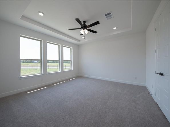2719  Triumph Court , Heath Texas 75032