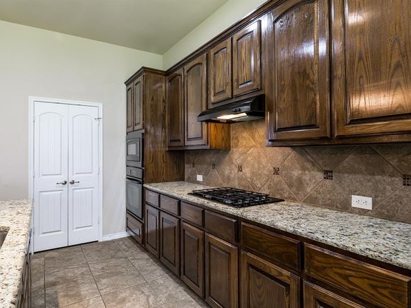 10104  Waterstone Way , McKinney Texas 75072