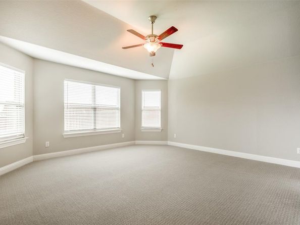 2409  Valley Lane , Carrollton Texas 75010