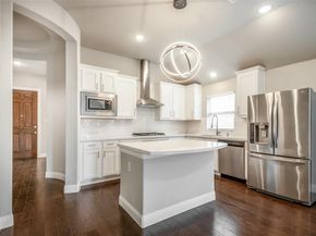 2409  Valley Lane , Carrollton Texas 75010