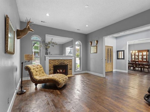 2304  Colleen Court , Carrollton Texas 75007