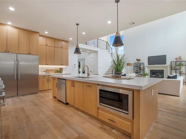 3742  Almazan Drive , Dallas Texas 75220