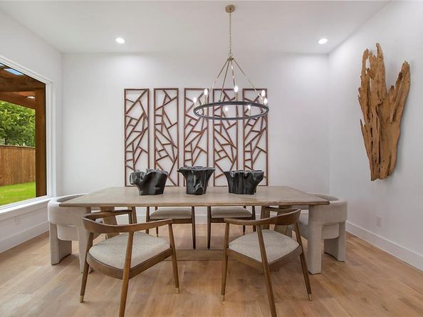 3742  Almazan Drive , Dallas Texas 75220