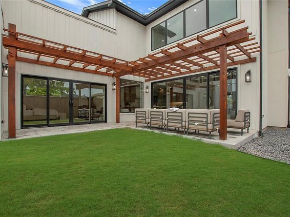 3742  Almazan Drive , Dallas Texas 75220