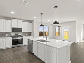 1632  Elle Lane , Aubrey Texas 76227