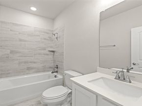 1632  Elle Lane , Aubrey Texas 76227