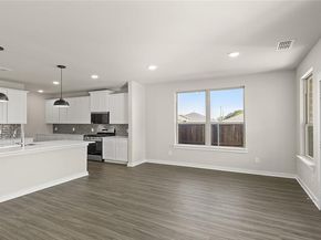 1632  Elle Lane , Aubrey Texas 76227