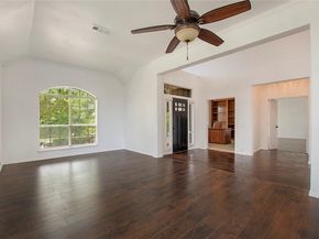 1414  Bonnie View Drive , Garland Texas 75042