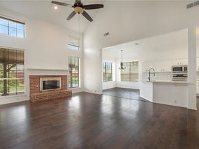 1414  Bonnie View Drive , Garland Texas 75042