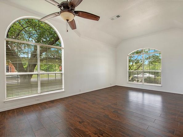 1414  Bonnie View Drive , Garland Texas 75042