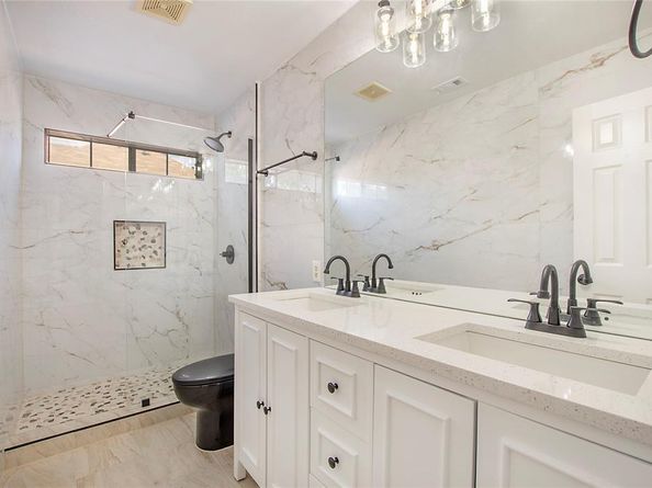 1414  Bonnie View Drive , Garland Texas 75042