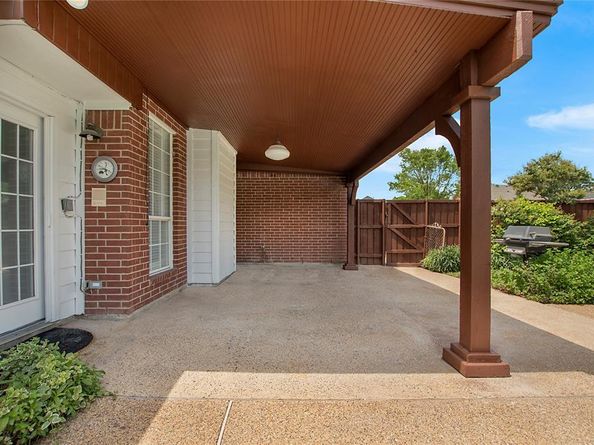 1414  Bonnie View Drive , Garland Texas 75042