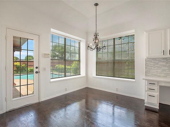 1414  Bonnie View Drive , Garland Texas 75042