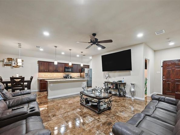 14235  Greenhaw Lane , Dallas Texas 75253