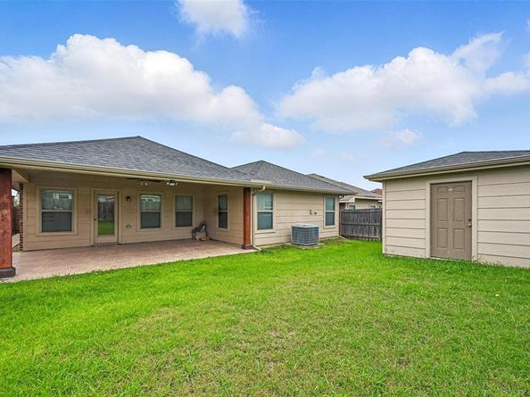 14235  Greenhaw Lane , Dallas Texas 75253
