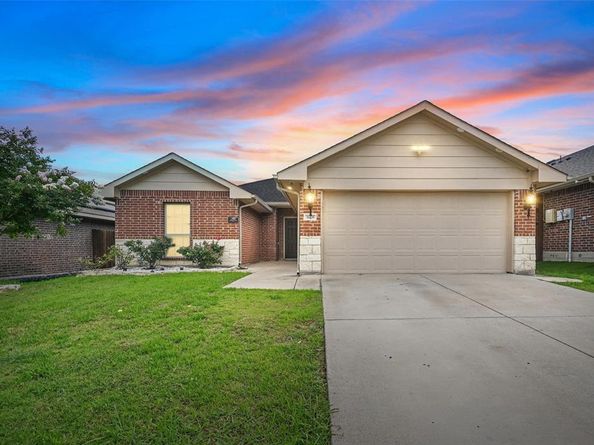 14235  Greenhaw Lane , Dallas Texas 75253