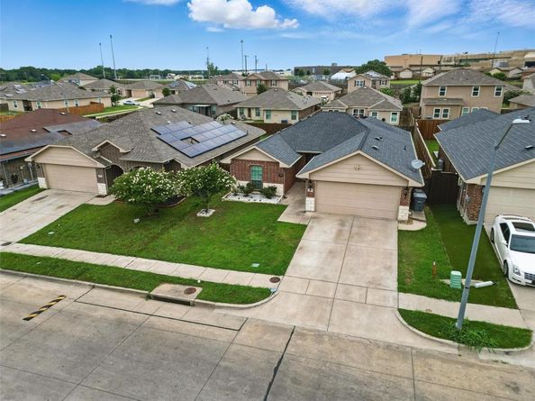 14235  Greenhaw Lane , Dallas Texas 75253