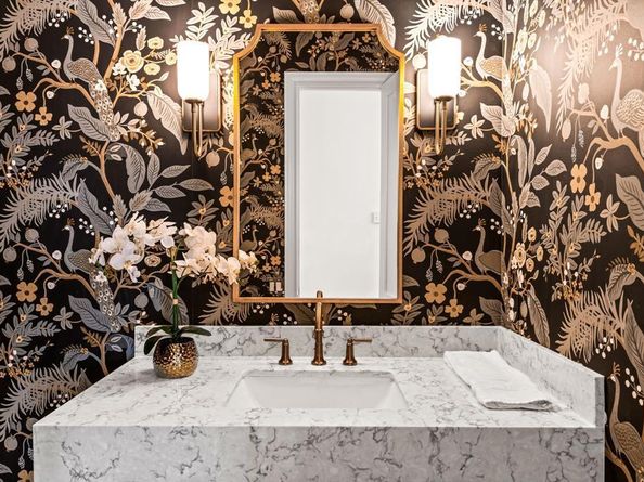 7  Royal Terrace Court , Dallas Texas 75225