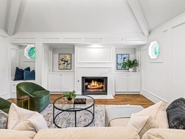 7  Royal Terrace Court , Dallas Texas 75225