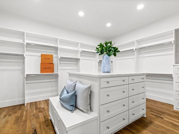 7  Royal Terrace Court , Dallas Texas 75225