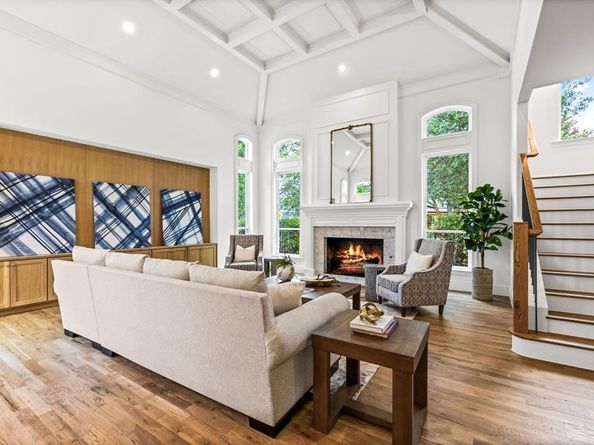 7  Royal Terrace Court , Dallas Texas 75225