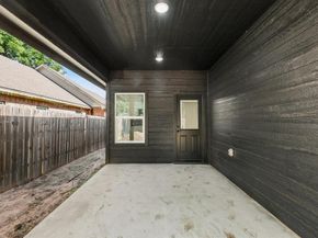 3813  Galvez Avenue , Fort Worth Texas 76111
