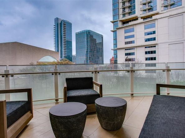 1918 N Olive Street  302, Dallas Texas 75201