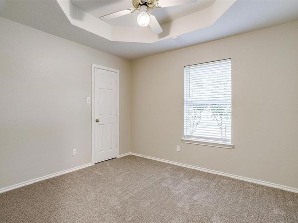401  Inland Circle , Azle Texas 76020